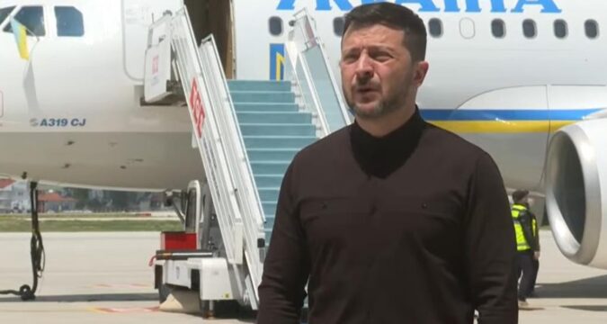 Зеленський прибув до Анкари і зробив заяву про РФ Зеленський прибув до Анкари і зробив заяву про РФ