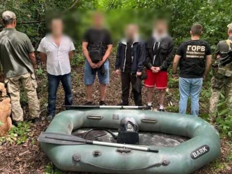 На Вінниччині чоловік переправляв ухилянтів через Дністер