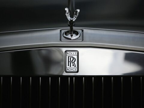 В Росії зріс попит на люксові Rolls-Royce і Ferrari