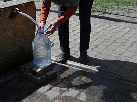 В "ДНР" заявили про подачу води раз на три дні