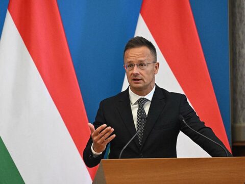 Угорщина підписала газову угоду з Shell на 10 років