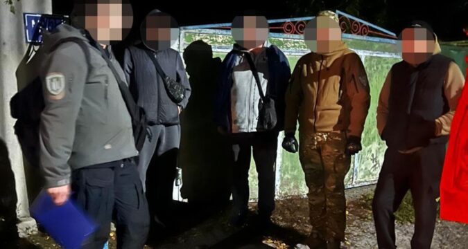 Харківські військові збували пальне з частини