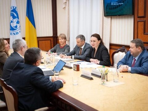 Місія МВФ почала роботу в Україні