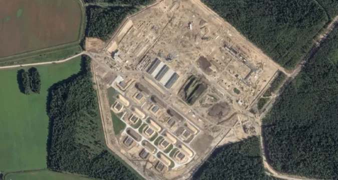 У Білорусі в 2026 році запустять завод боєприпасів, серед основних клієнтів — Росія