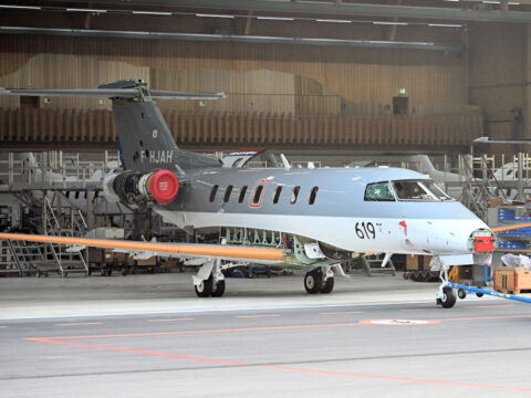 У Швейцарії виготовили першу «літаючу парту» PC-24 для французького флоту