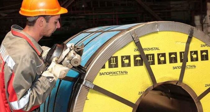 ЗМІ дізнались про наслідки перебоїв зі світлом для металургії