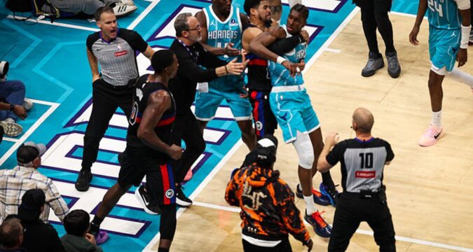 Гаряча ніч у НБА: у двох матчах спалахнули бійки