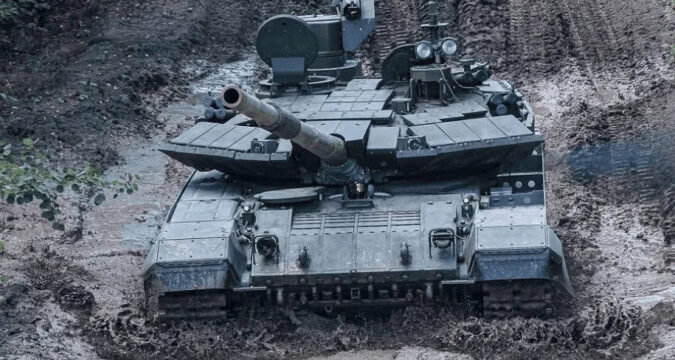 РФ переходить від імпровізацій до патентованого захисту танків від БПЛА