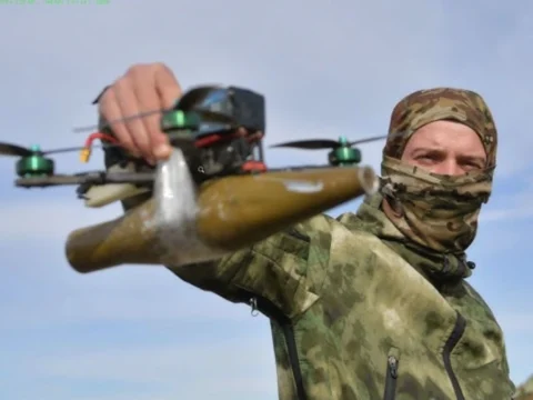 Акцент на дрони та сухопутні війська. Ексзаступник начальника ГУР розповів, як росіяни модернізують війська