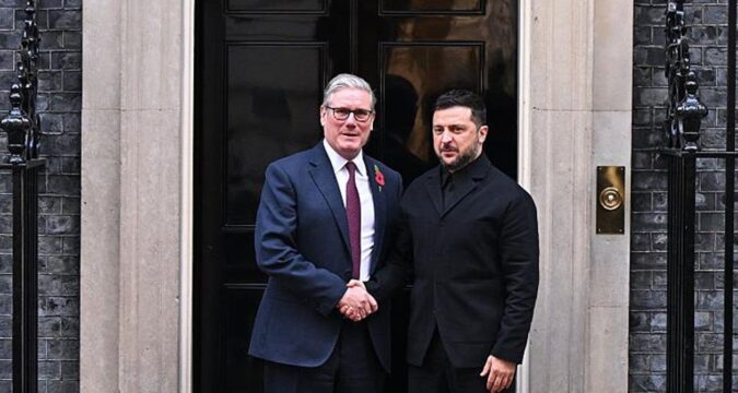 Зеленський прибув з візитом у Лондон