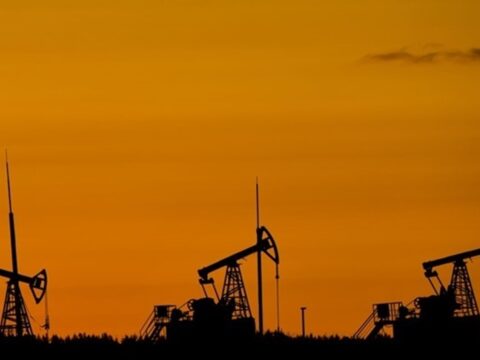 Ірак зупинив видобуток нафти на родовищах іноземних компаній - ЗМІ