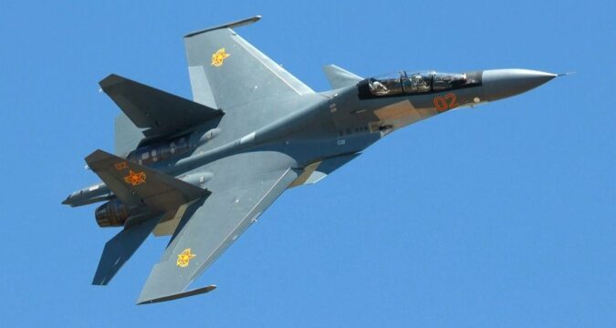 У Казахстані розбився винищувач Су-30СМ