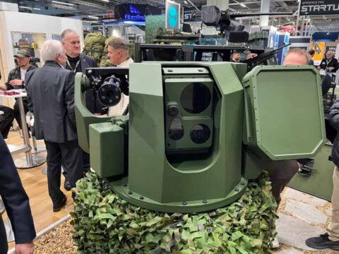 Rheinmetall представив зенітний бойовий модуль RCWS320C-UAS з автонаведенням
