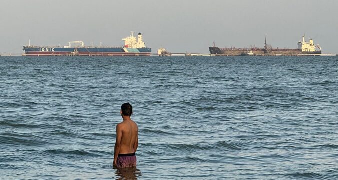 США послабили санкції проти нафти Венесуели