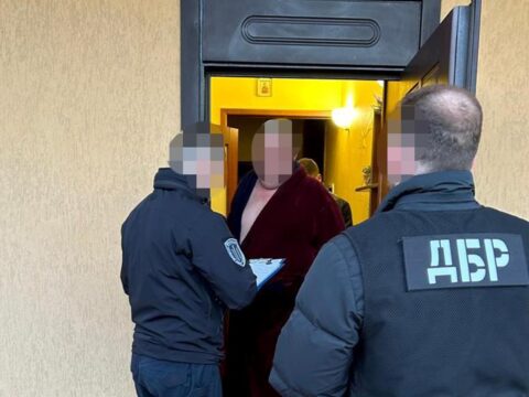 На Хмельниччині чоловік за гроші "знімав з розшуку" ухилянтів