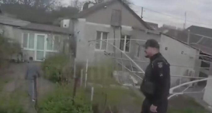 В Одесі на дитину напав озброєний чоловік
