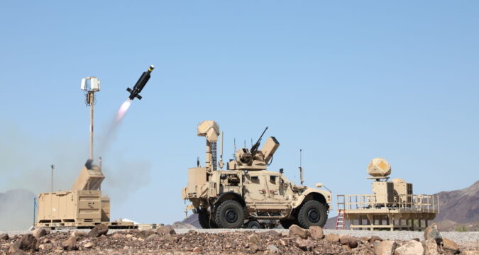 ОАЕ терміново замовили у США системи ППО, модернізацію F-16 та боєприпаси