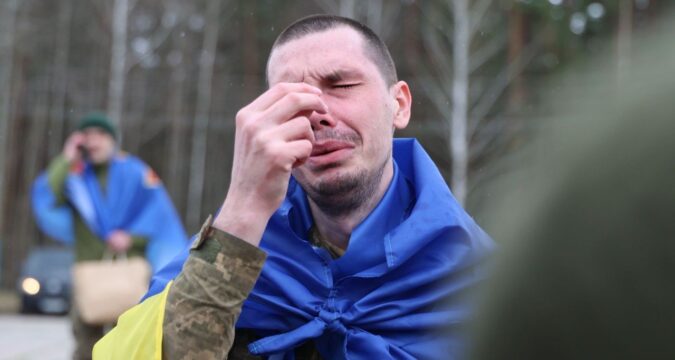 Україна повернула з полону 175 військових та сімох цивільних
