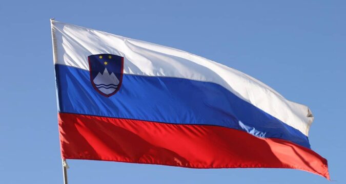 Правоохоронці Словенії звинувачують ізраїльську розвідувальну компанію Black Cube у втручанні у вибори