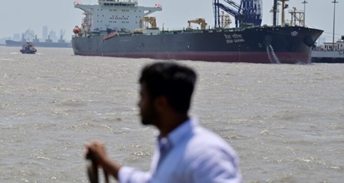 Нафта подорожчала на ескалації між США та Іраном