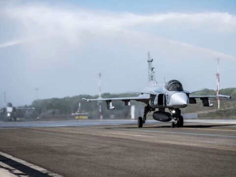 Велика Британія виділить €300 млн на винищувачі Gripen для України