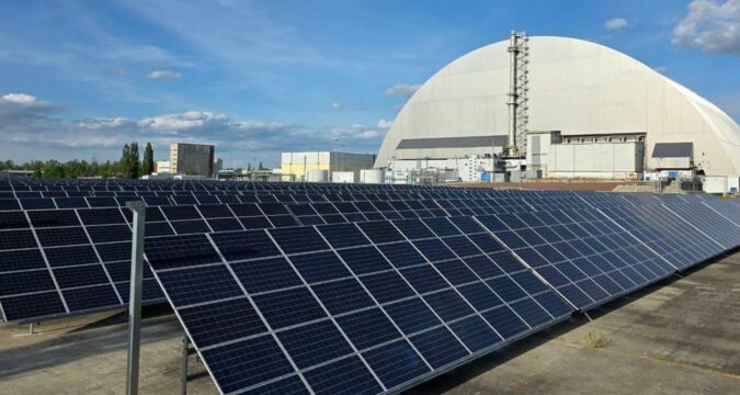 Сонячна електростанція запрацювала на Чорнобильській АЕС