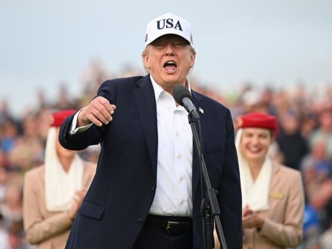 "Умовив прем'єр": Трамп скасував мита на ірландське віскі