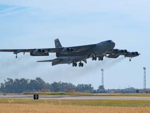 США розширять авіабазу Морон в Іспанії для розміщення B-52 попри дипломатичну напруженість