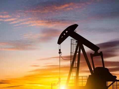 Світові ціни на нафту наблизилися до 100 доларів