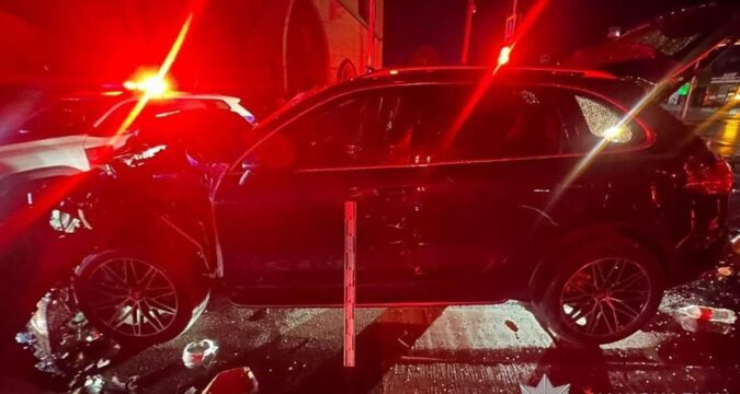 П’яний водій Porsche тікав від поліції і скоїв ДТП